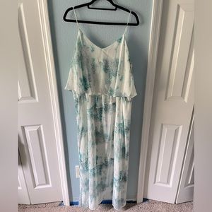 Mossimo Target brand maxi spaghetti strap dress in light blue pattern size XXL